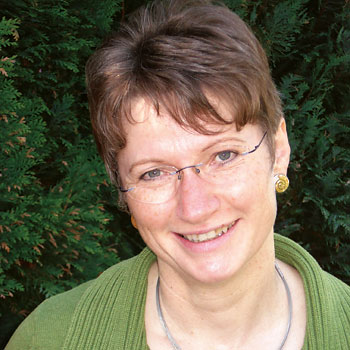 Hatha Yoga in Lübeck mit Astrid Körnig (Yoga-Lehrende SKA) Astrid Körnig