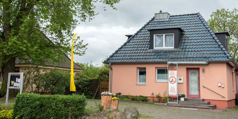Yoga, LINGVA ETERNA, Qi Gong, mental healing kubymethode, Beckenbodentraining und vieles mehr im Lübecker Praxis- und Seminarhaus Traute Steen Lübecker Praxis- und Seminarhaus Traute Steen